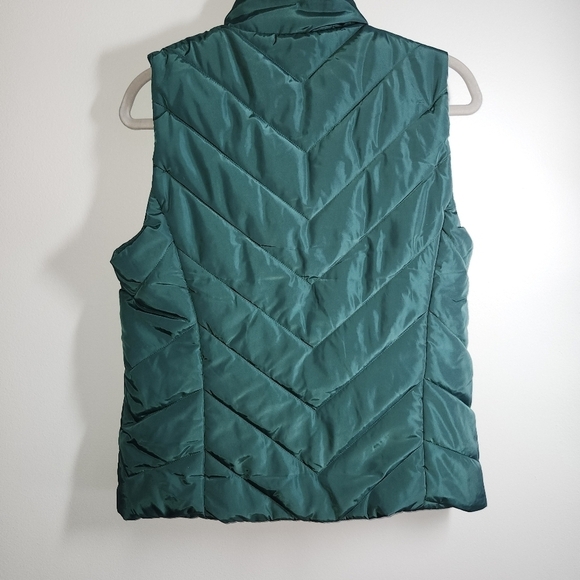 NWT Michael kors Forest Green Quilted Vest with Gold Zipper - Picture 2 of 3